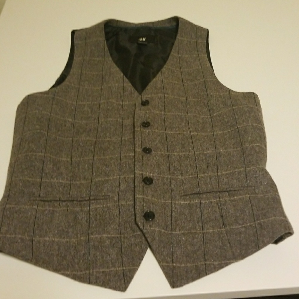 H & M dress vest